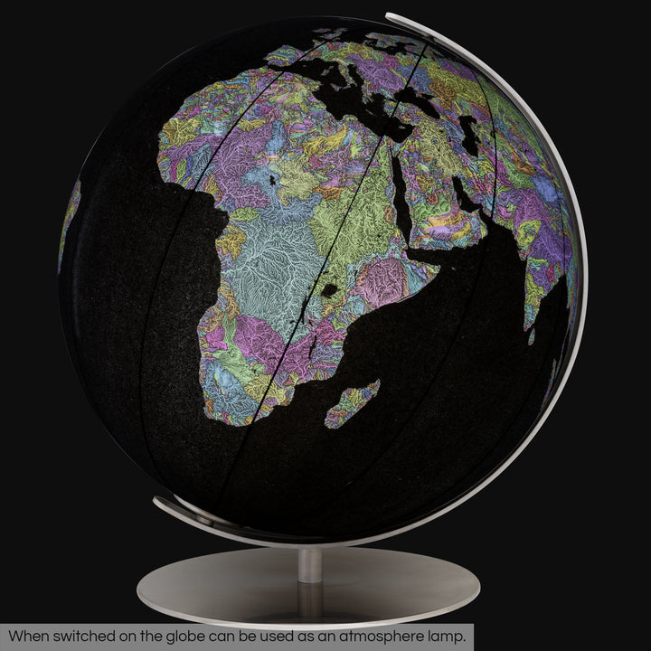 Globe de bassin fluvial en noir